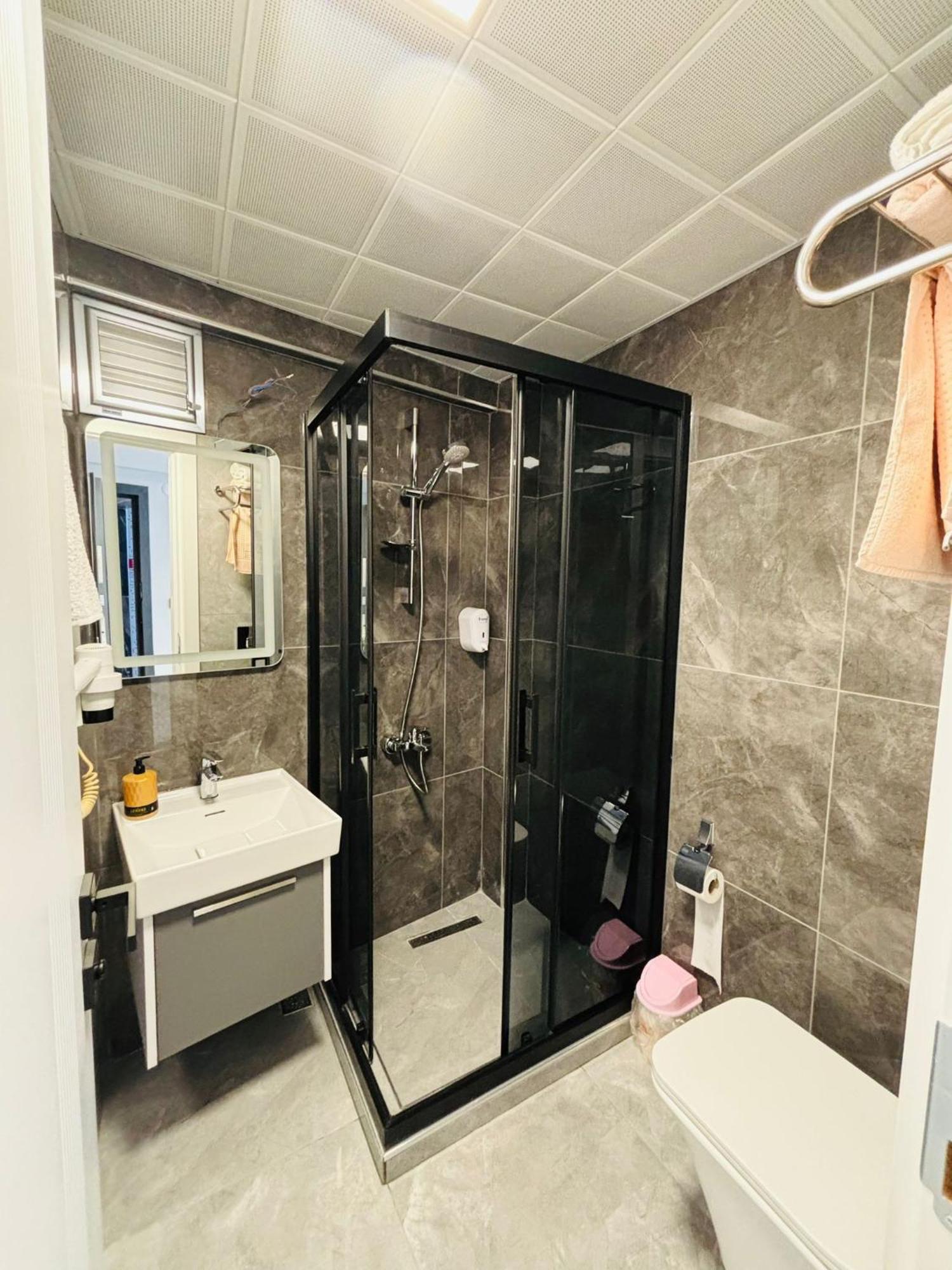 Inci Otel Isparta Esterno foto