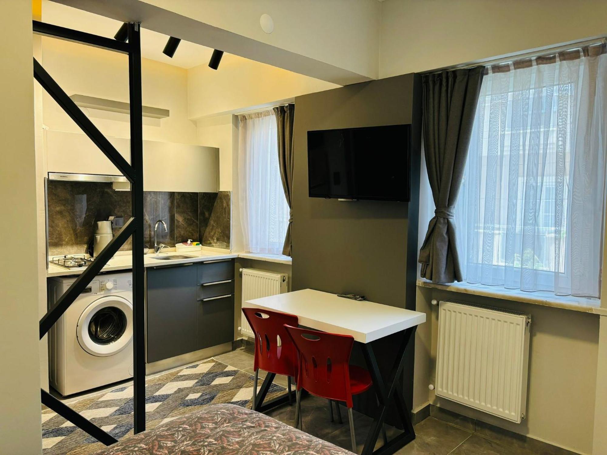 Inci Otel Isparta Esterno foto